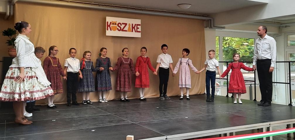 Moldvai táncok
